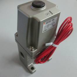 Japanese SMC VS series electromagnetic valve VS3135-034 New excess inventory