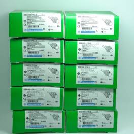 Omron OMRON displacement sensor ZX-LDA11-N and ZX-LD40