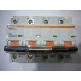 Schneider MGE electric leakage circuit breaker DZ47-4P D80A quadrupole air protect switch