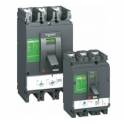 Schneider CVS250F TM200D 4P3D circuit breaker 200A 4P 36kA stationary type genuine
