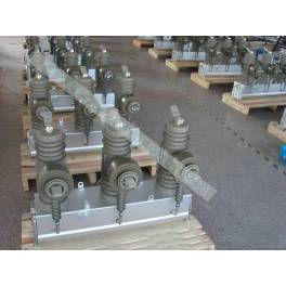 10KV pole-mounted vacuum circuit breaker ZW32-12G T630-20 ZW32-12KV high pressure vacuum circuit breaker