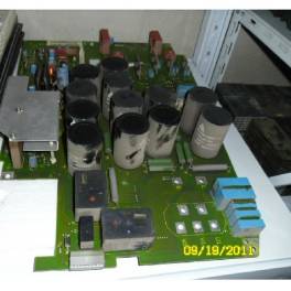 6SE7022-6EC84-1HF3 Used SIEMENS 6SE70 frequency converter 11KW driver board