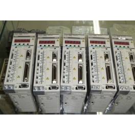 Omron servo R88D-WT01H 100W real photo well functioned Ready Stock